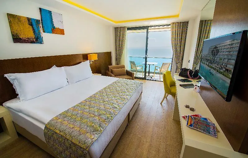 The Nowness Hotel Smirne 5*,  Turchia